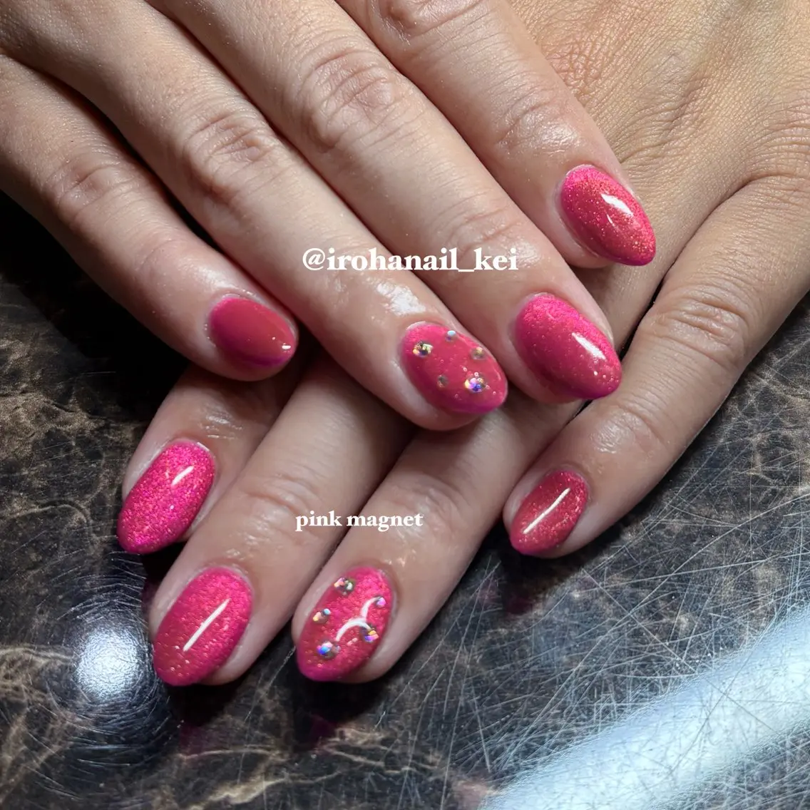 ネイル マグネットネイル IROHA NAIL_けい🐶のネイルデザイン