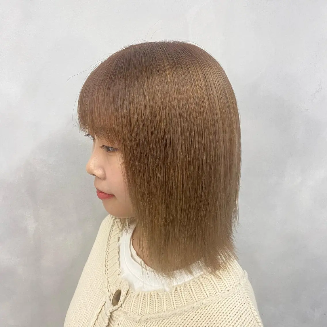 ミディアム カラー ベージュカラー ブリーチ ケアブリーチ 🩵ブリーチカラー MIORI🩵のヘアスタイル