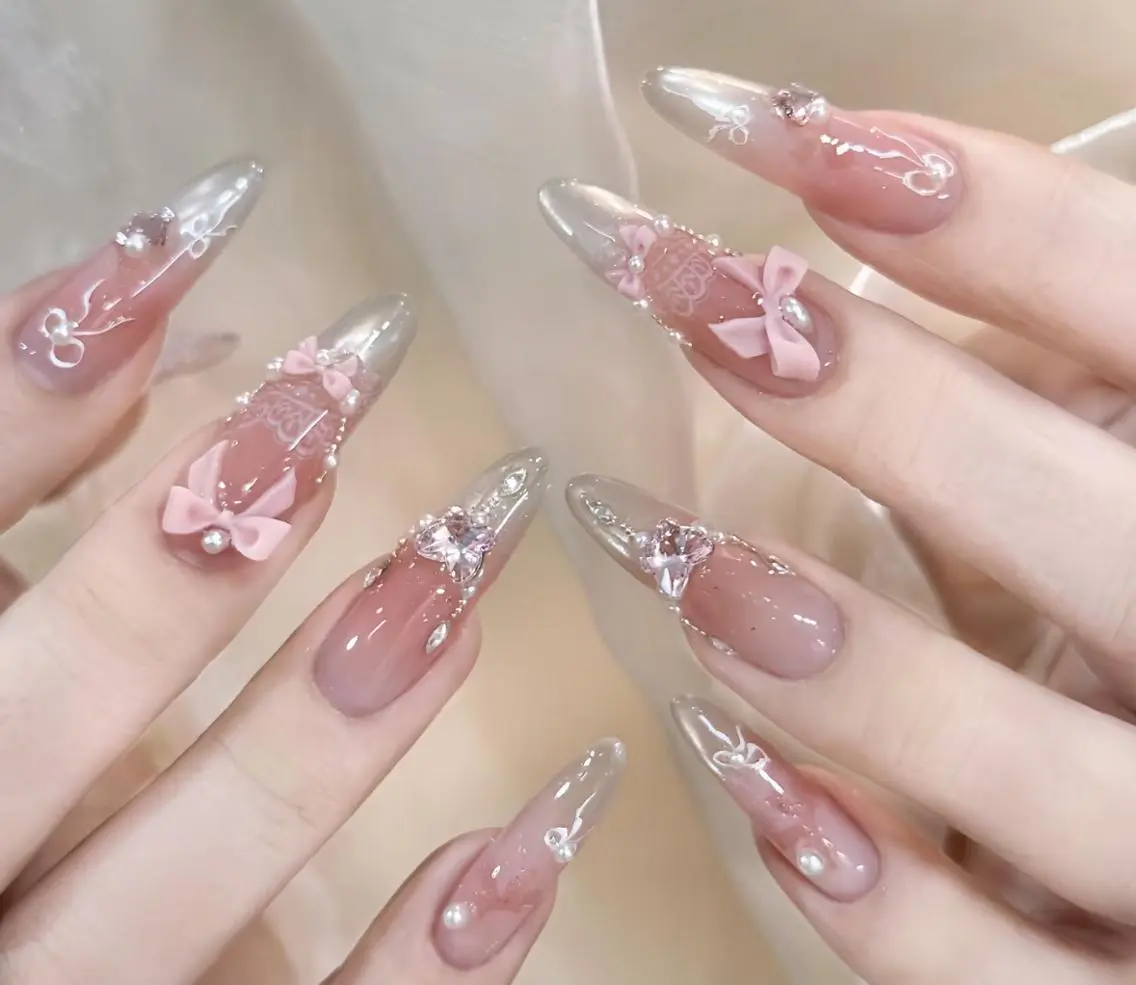 ネイル ハンドネイル 🎀 NaNa_nailのネイルデザイン