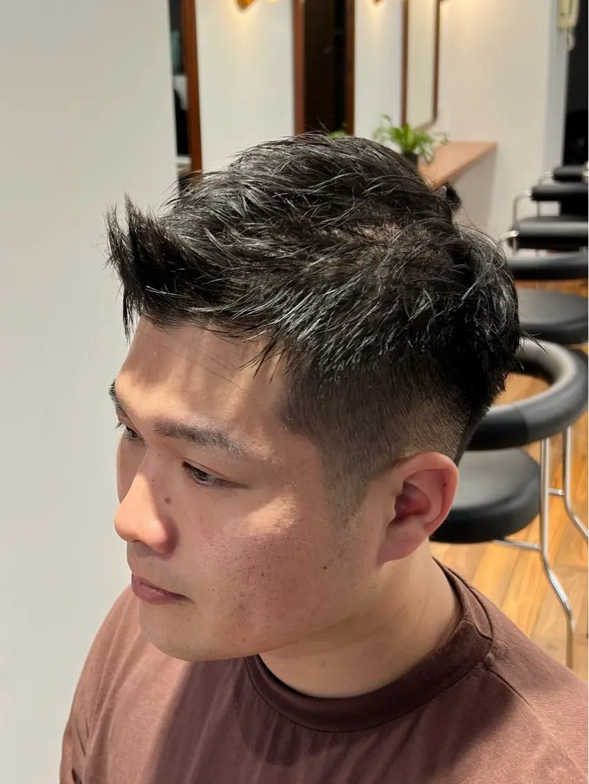 ショート メンズ カット メンズカット✂️ スキンフェード伊藤陸のヘアスタイル