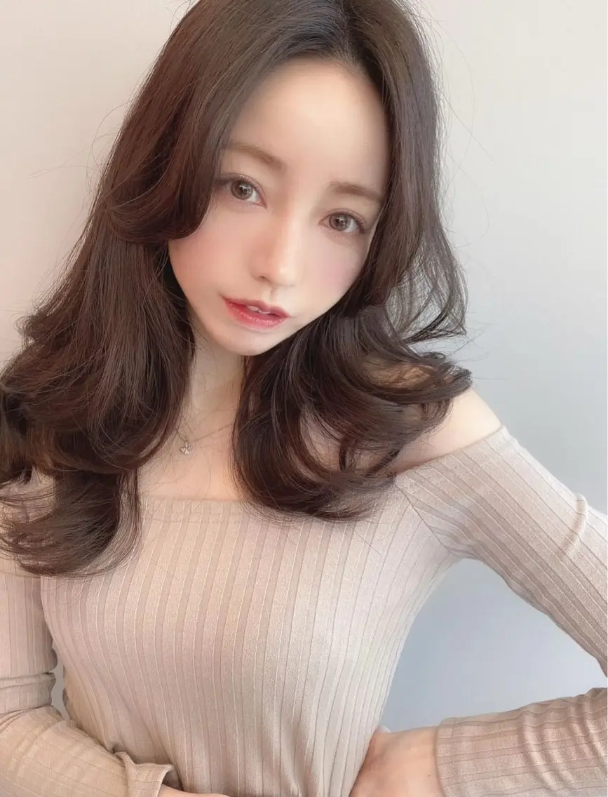 贅沢補修×髪質改善◎カット＋カラー＋酸熱トリートメントの写真