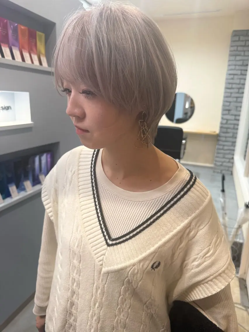 ショート ショートボブ ボブレイヤー ボブ ハッシュカット 髪質改善 ヘアカラー suii..hair designのヘアスタイル