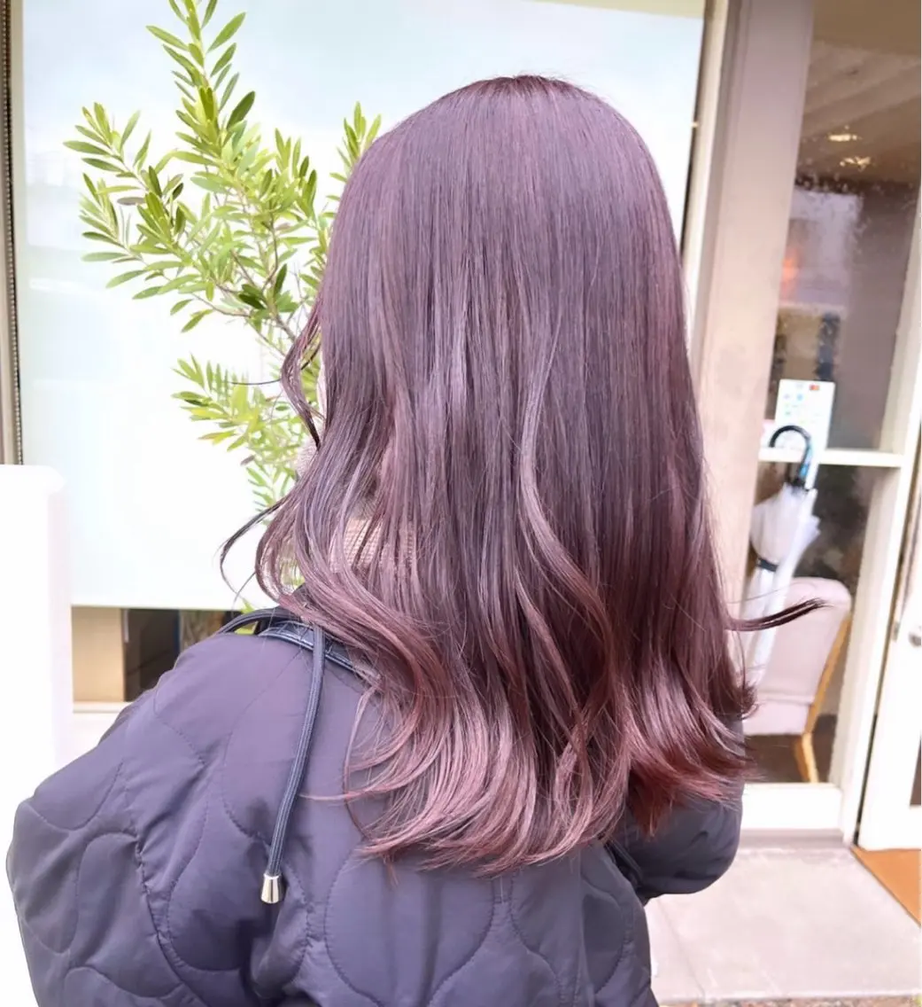 ブリーチを使わないWカラーの写真