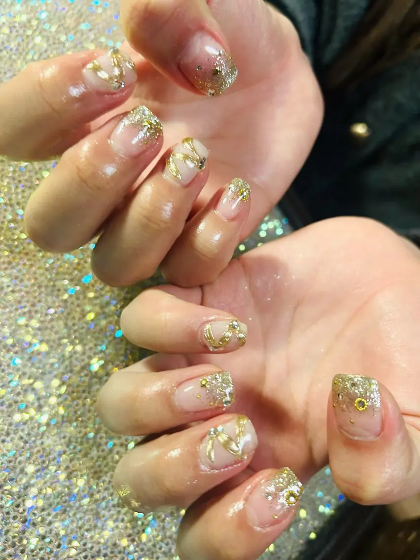 ネイル ハンドネイル ハンドケア 安藤 Charlotteのネイルデザイン