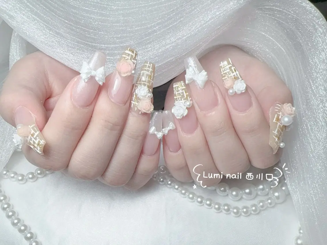 ネイル フットネイル ジェルネイル キラキラネイル オフィスネイル ピンク Lumi Nail Salonのネイルデザイン