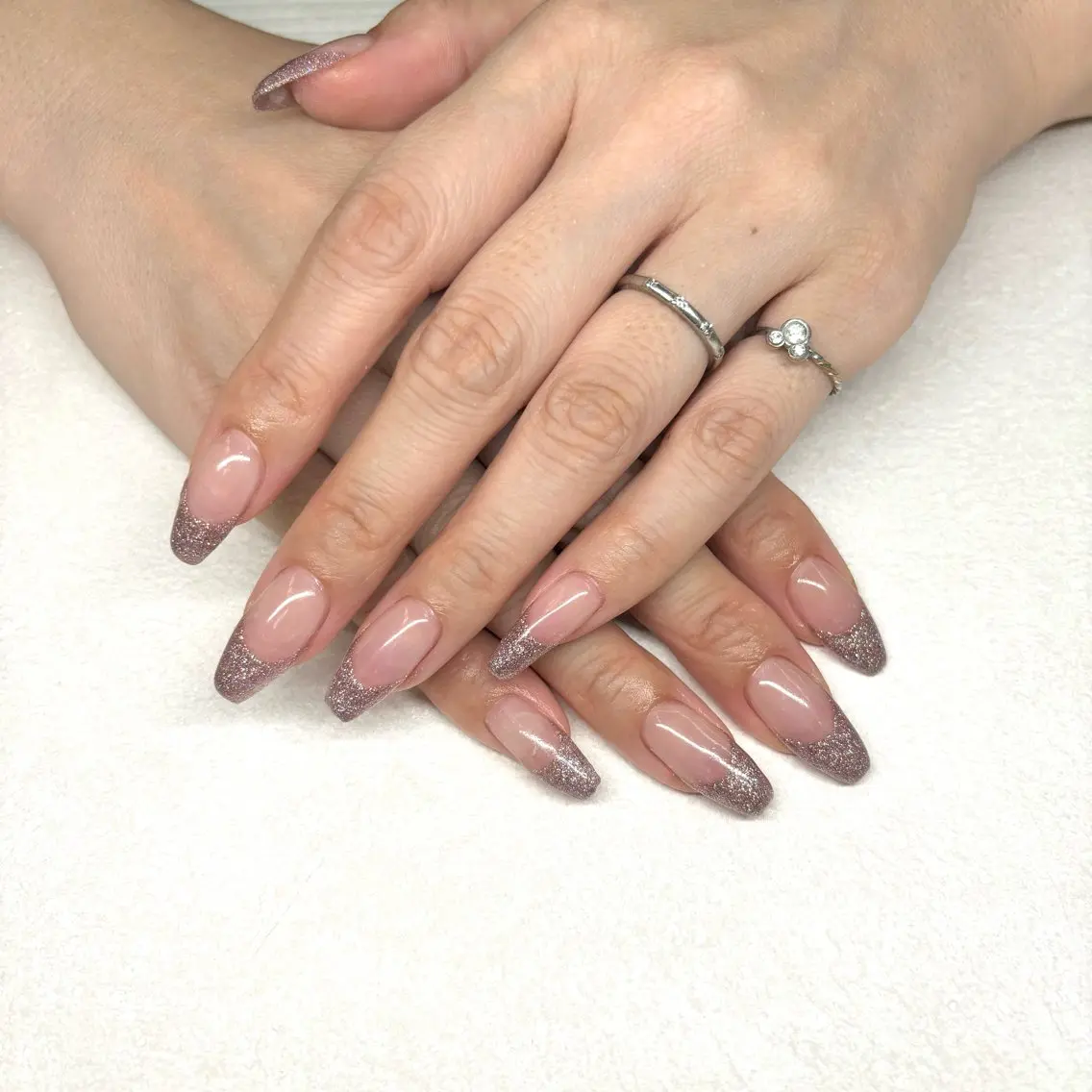 ネイル フレンチネイル キラキラネイル ラメ(グリッター) triton上島店 鈴木のネイルデザイン