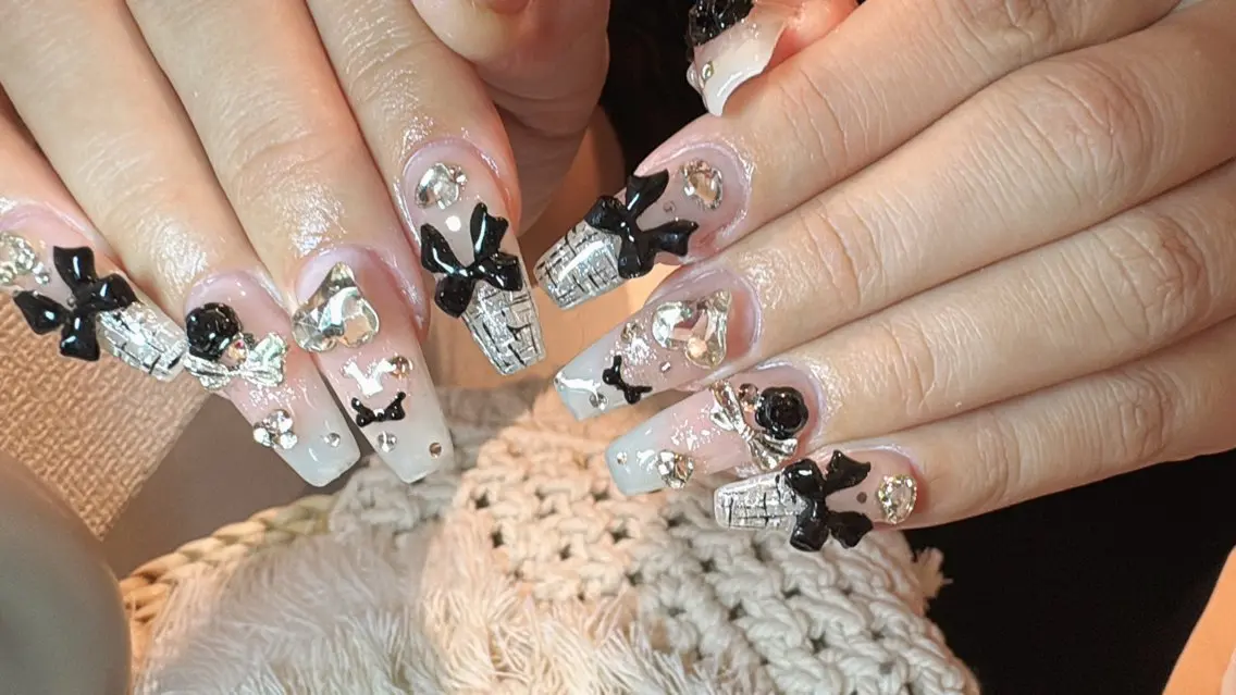 ネイル ハンドネイル Brodia nailsのネイルデザイン