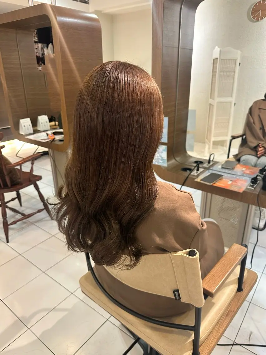 ロング カラー ベージュカラー オリーブベージュ 韓国風ヘア ヘアカラー トリートメント アニメオタク美容師/ miharuのヘアスタイル