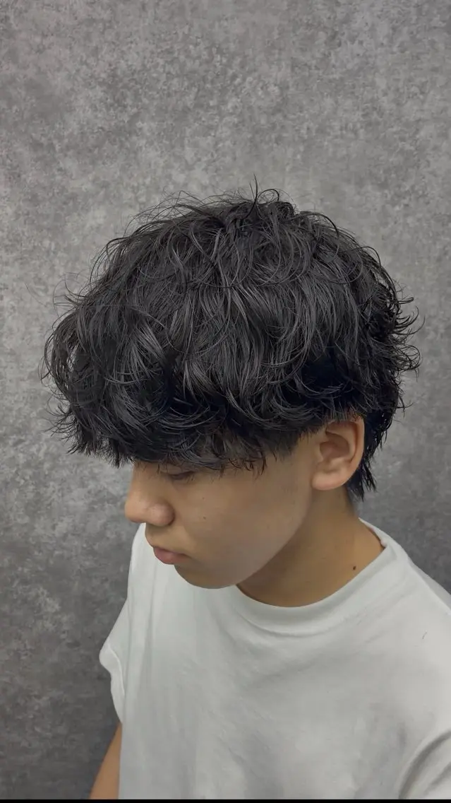 パーマ メンズ カット パーマ シャドウパーマ特化 🩵Chisatoのヘアスタイル