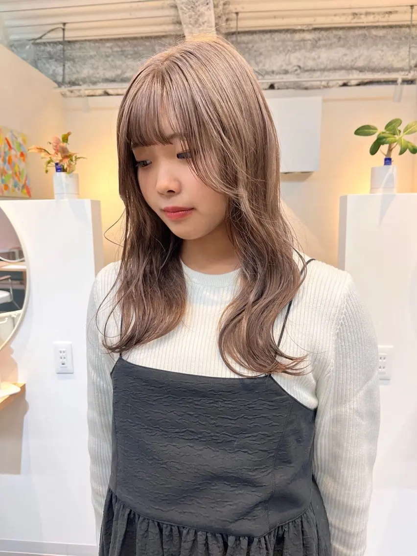 【🌿ケアブリーチ , TR付🌿】《レディース,メンズ可◎》ブリーチ(1回)＋ フルカラー＋2stepトリートメントの写真