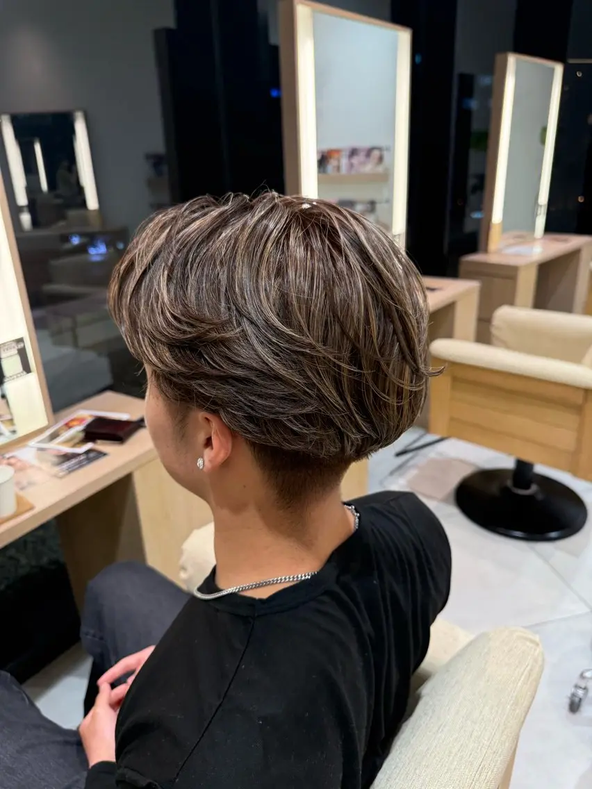 カラー メンズ 池島 輝保のヘアスタイル