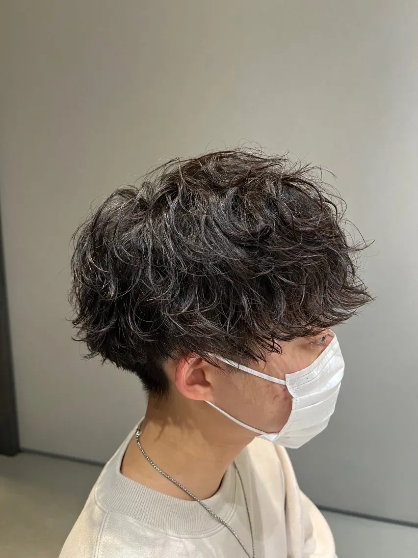ショート パーマ メンズ カット パーマ 梅田茶屋町メンズ 専門美容師 山元一平のヘアスタイル