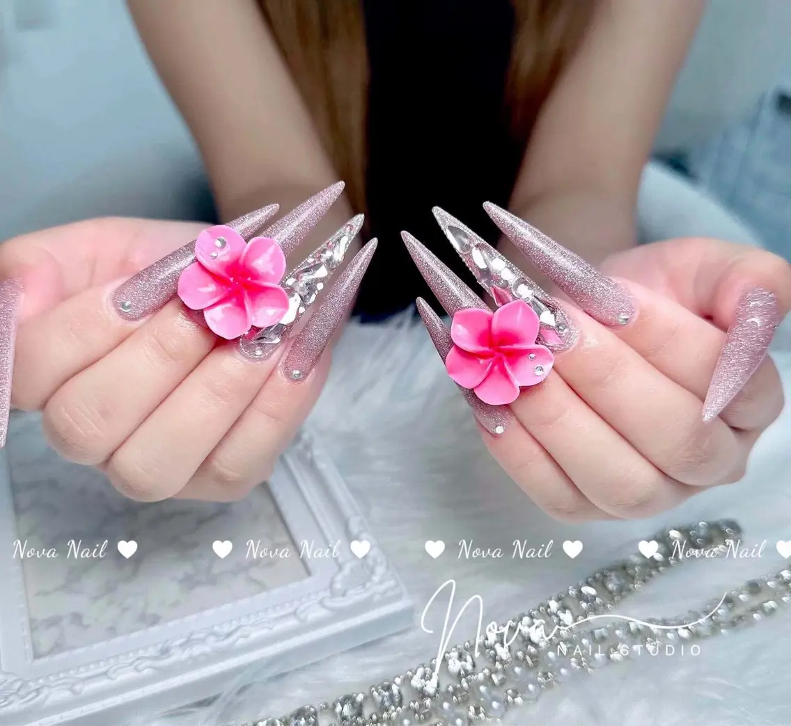 ネイル アートネイル ジェルネイル 韓国ネイル ニュアンスネイル ハンドネイル Luna Nail.Novaのネイルデザイン