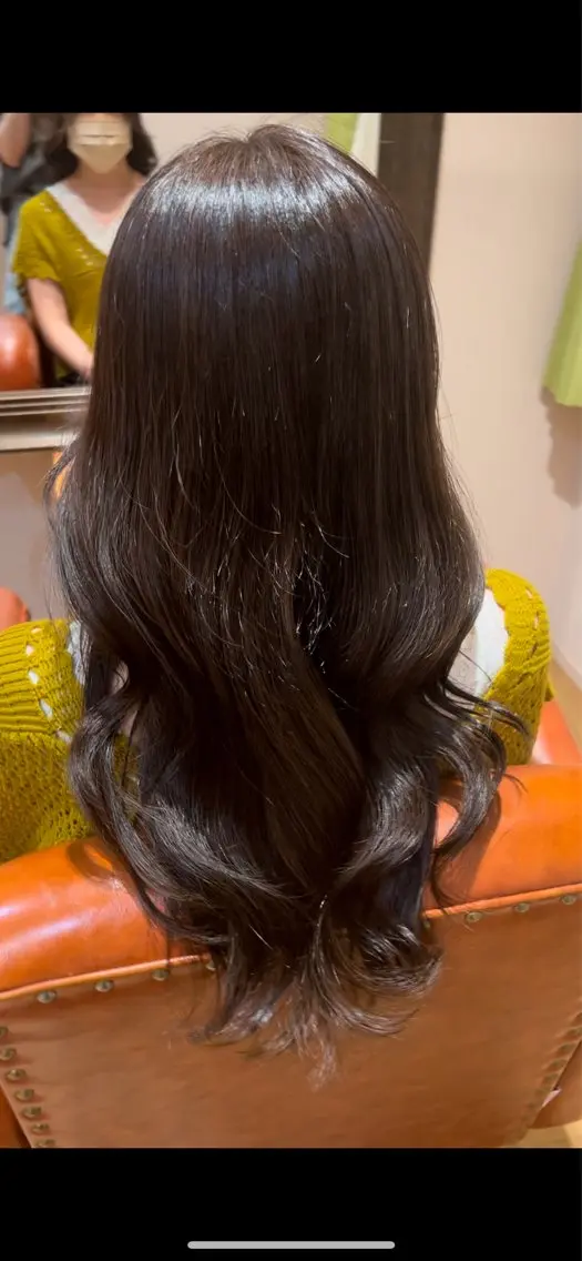 ロング ヘアカラー トリートメント Lita KANAのヘアスタイル