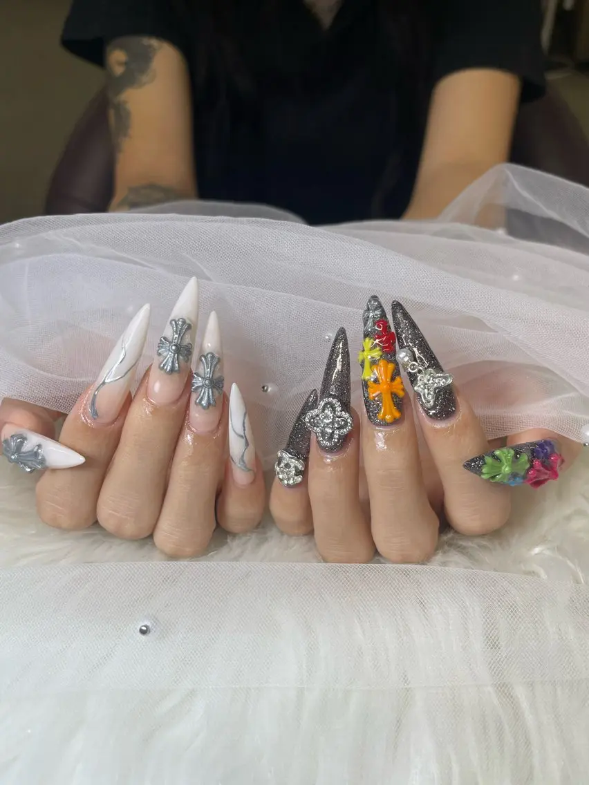 ネイル ハンドネイル NiJi Nailsのネイルデザイン
