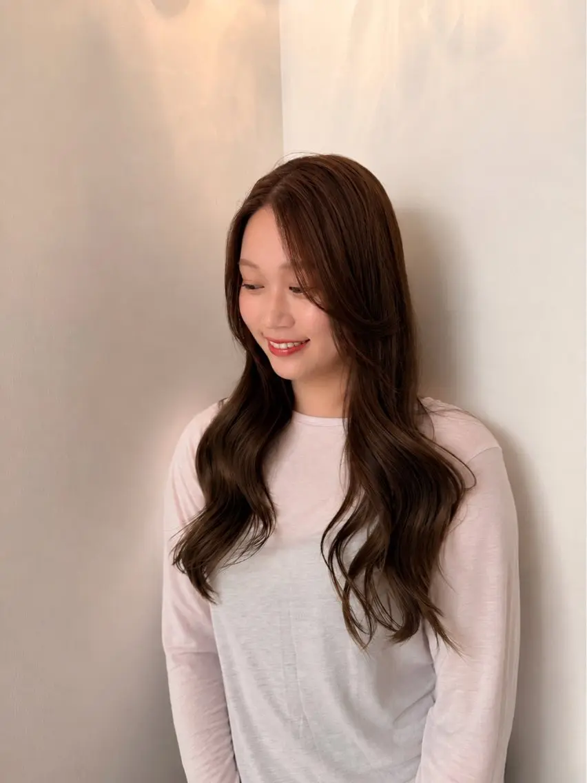 ロング ヘアカラー ホリグチ ルナのヘアスタイル