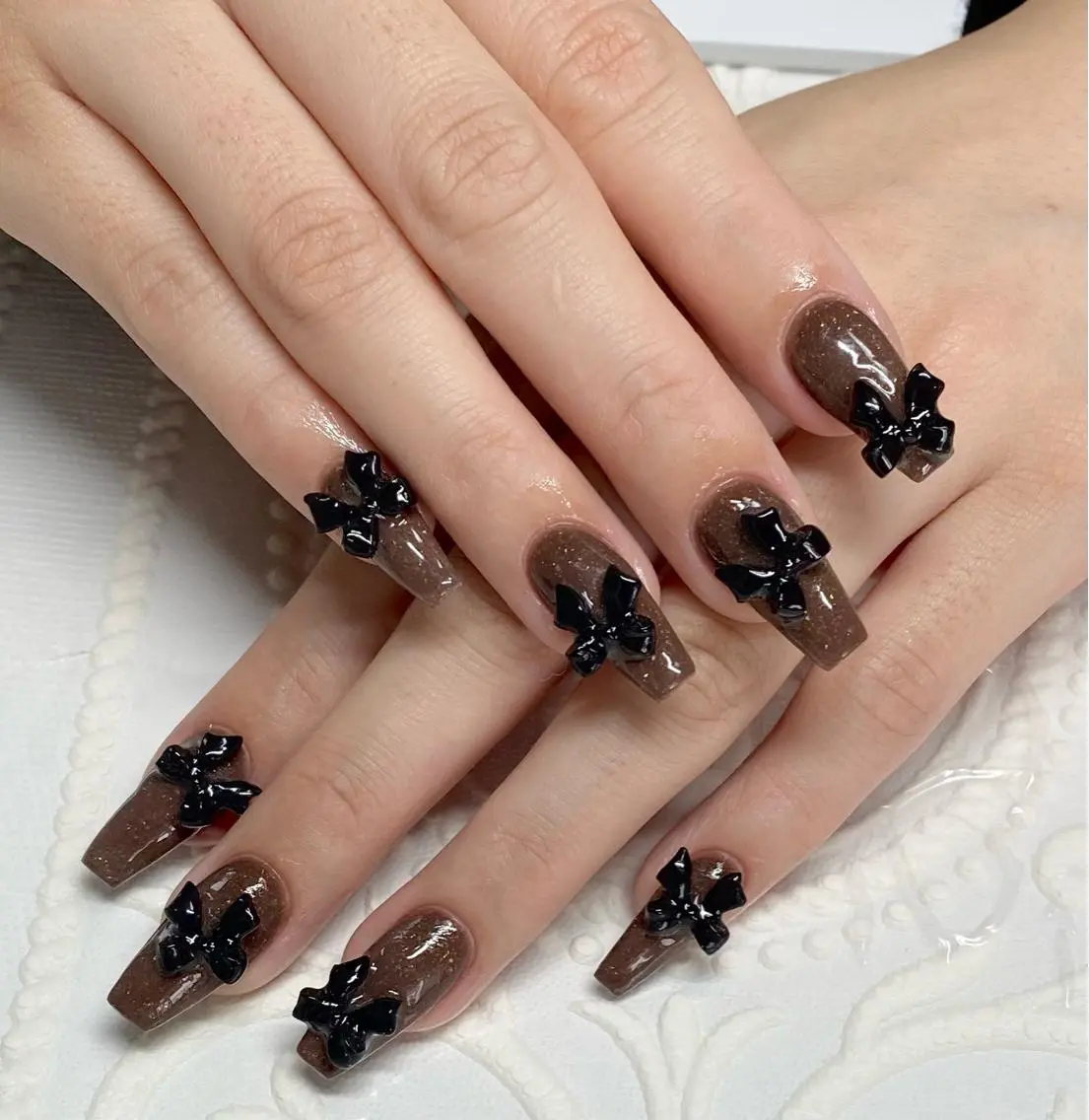 セミロング ネイル ブラウン リボン ハンドネイル LUNE NAILのその他イメージ