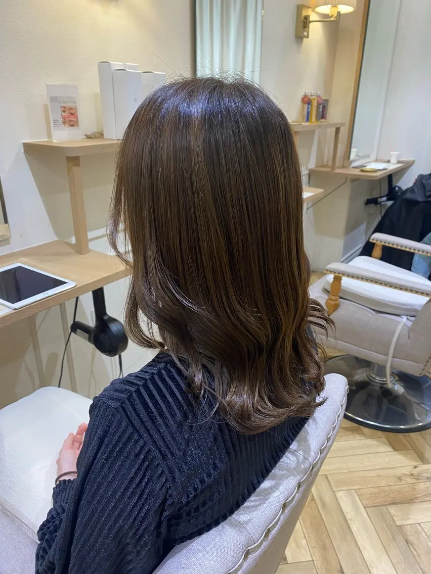 セミロング カラー ベージュカラー 韓国風ヘア 韓国ヘア・カラー 🩵SHIZUKUのヘアスタイル