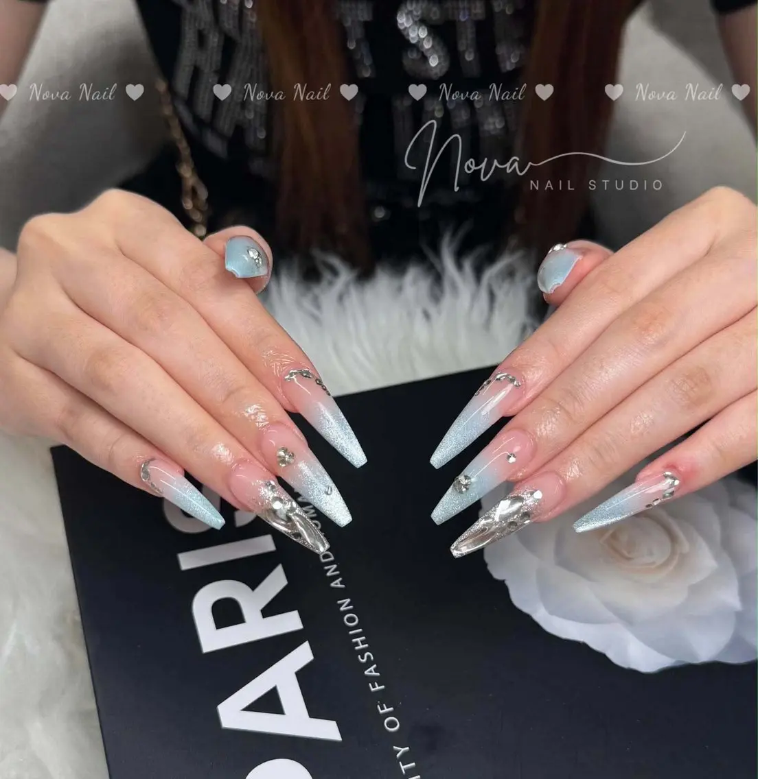 ネイル アートネイル ジェルネイル 韓国ネイル ニュアンスネイル ハンドネイル Luna Nail.Novaのネイルデザイン