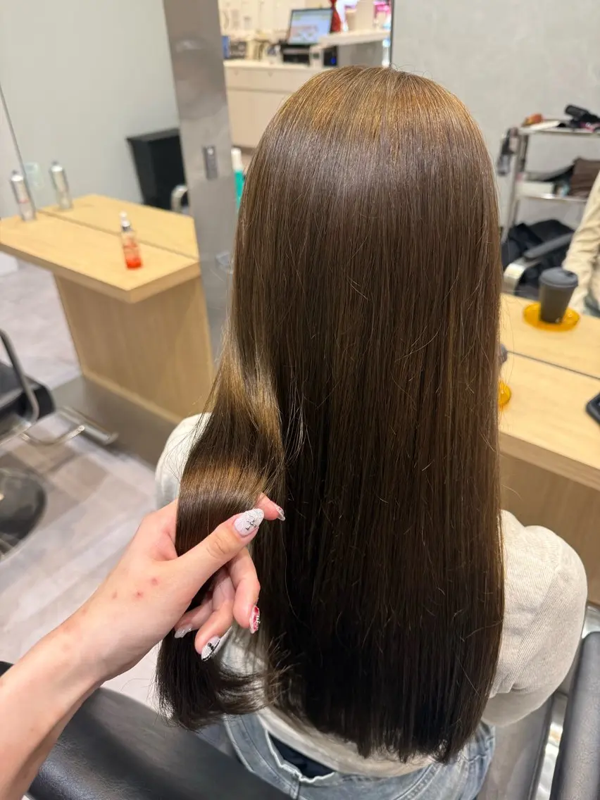 ロング カラー ベージュカラー 透明感カラー ヘーゼル オレンジ カット ヘアカラー トリートメント 長谷川 紗羅のヘアスタイル