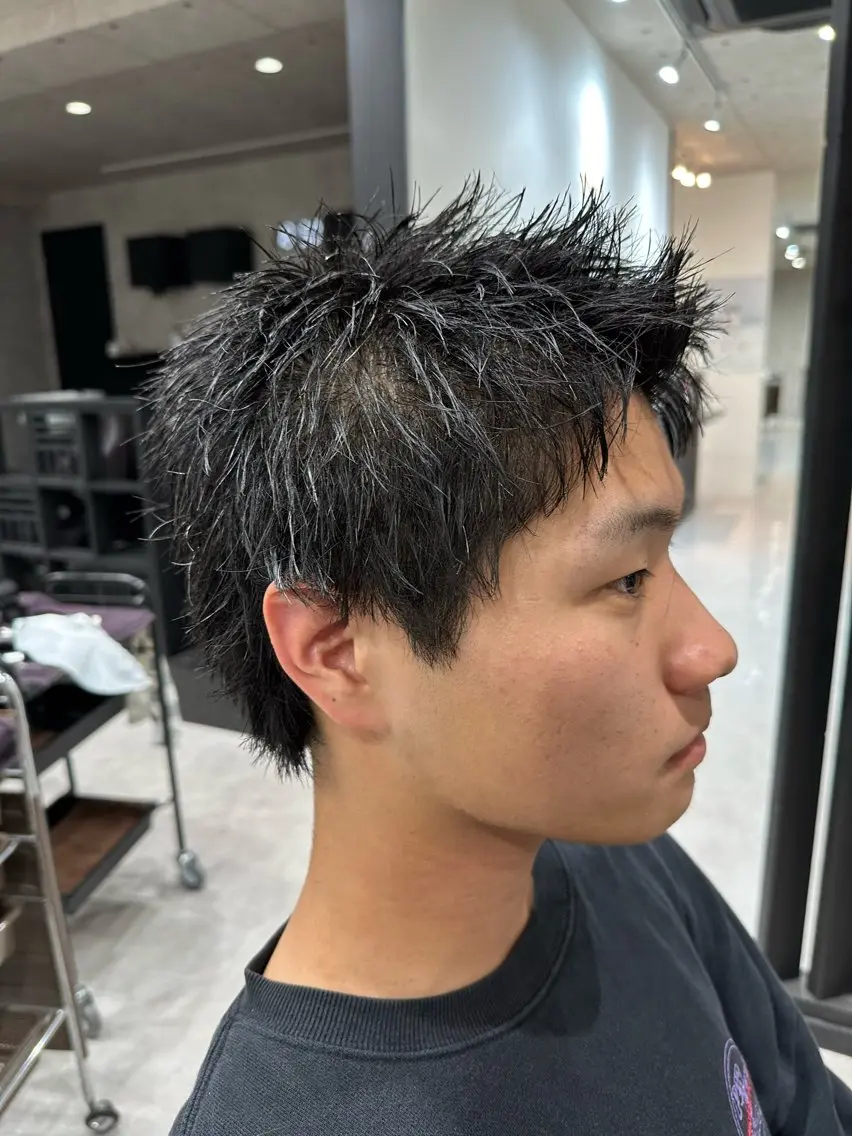 ショート メンズ スパイキーショート 刈り上げ ショートヘア カット ユウ🪄 パーマ指名No1のヘアスタイル
