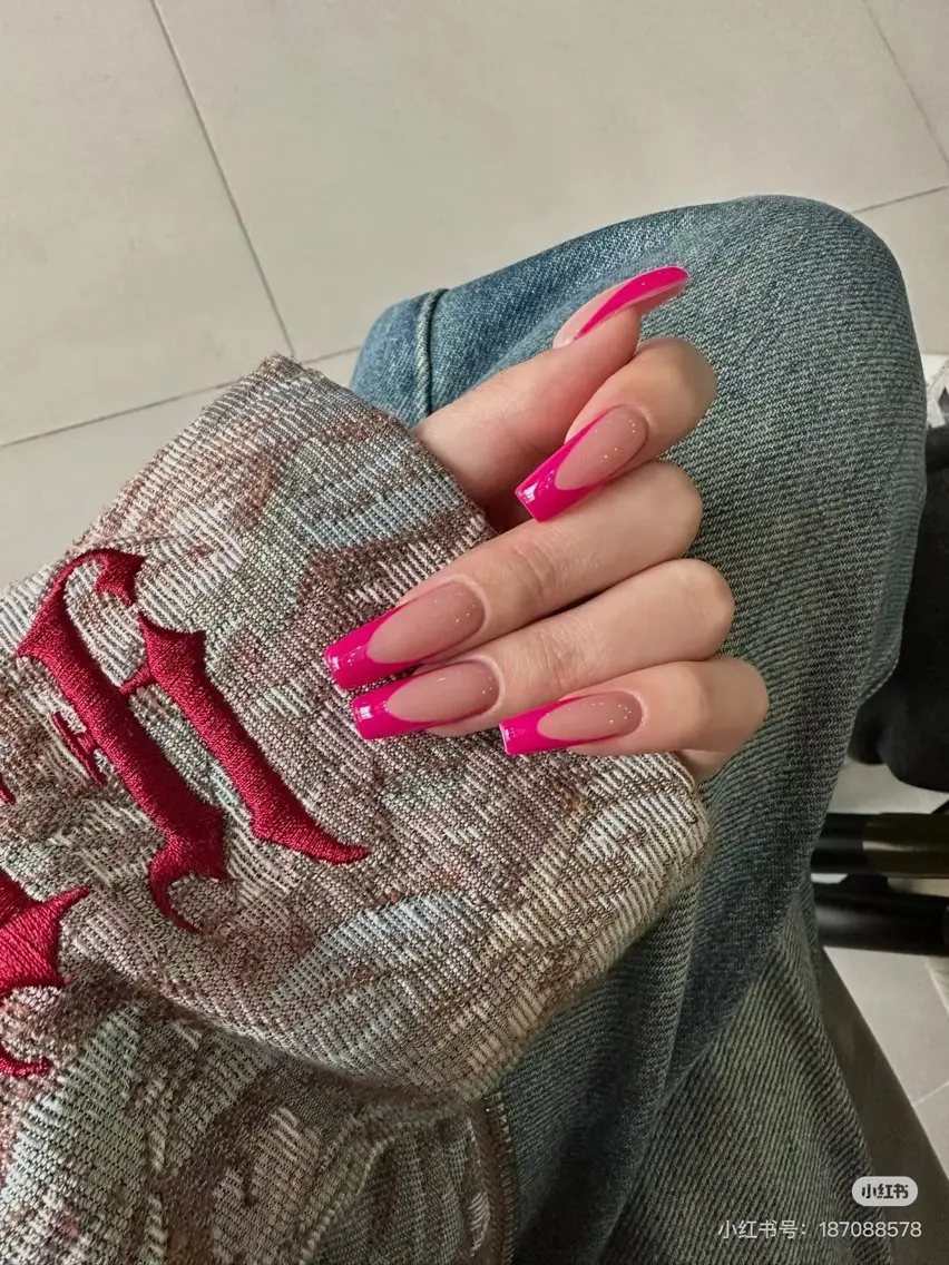 ネイル フレンチネイル 🎀🎀YooLi Nail Salonのネイルデザイン