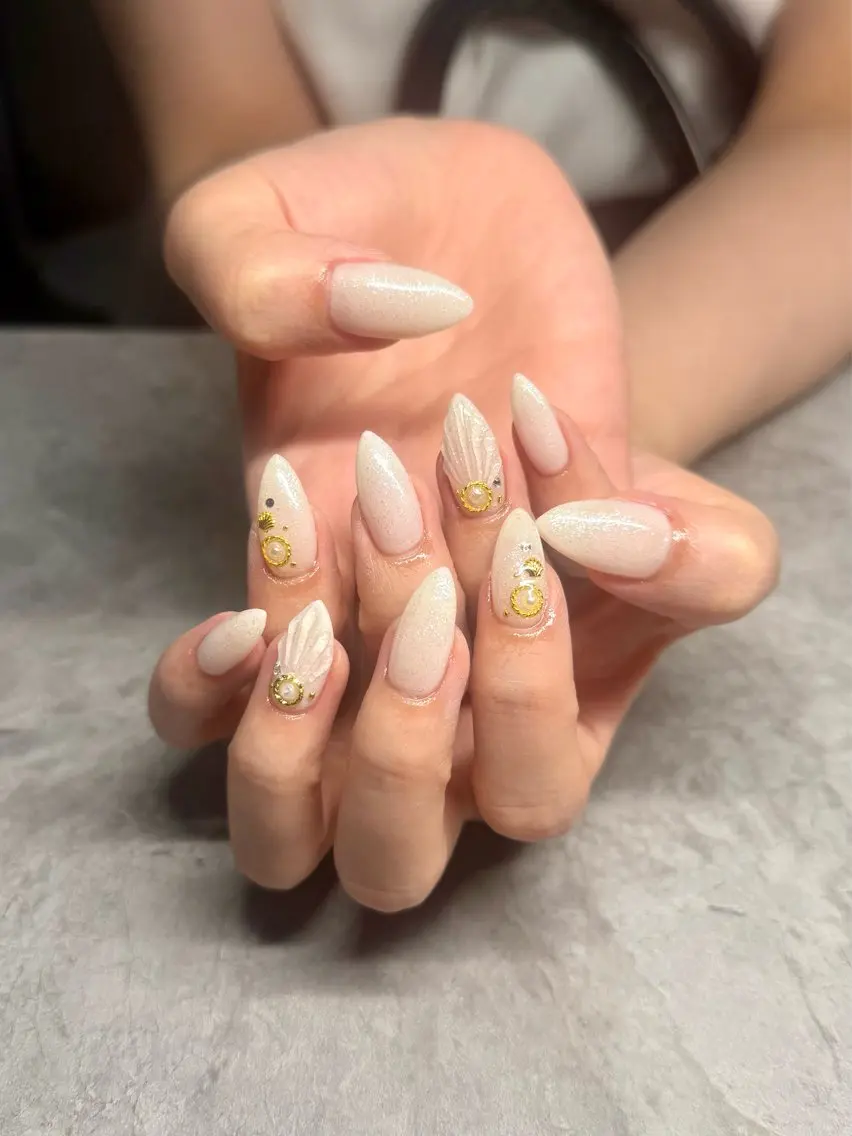 ネイル IROHA NAIL 美優のネイルデザイン