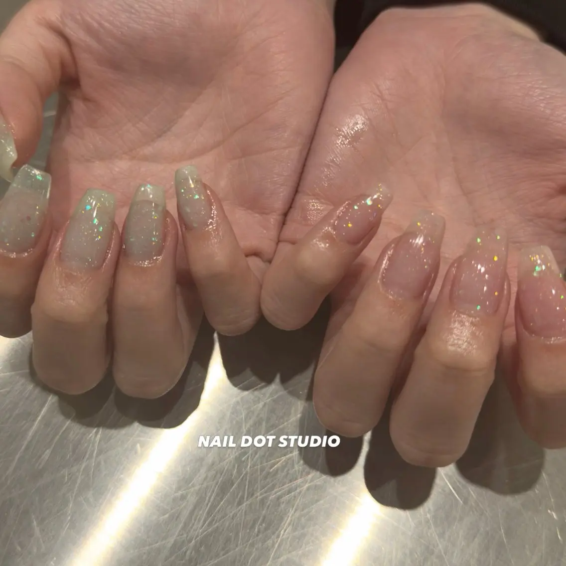ネイル ハンドネイル NAILDOTSTU DIO SEINAのネイルデザイン