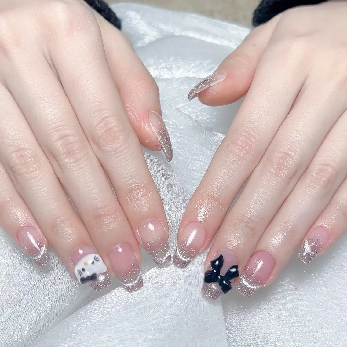 メンズ ネイル メンズ韓国風 アートネイル オーロラネイル ガーリー キラキラネイル ハンドネイル Nail salon 木にいるのネイルデザイン