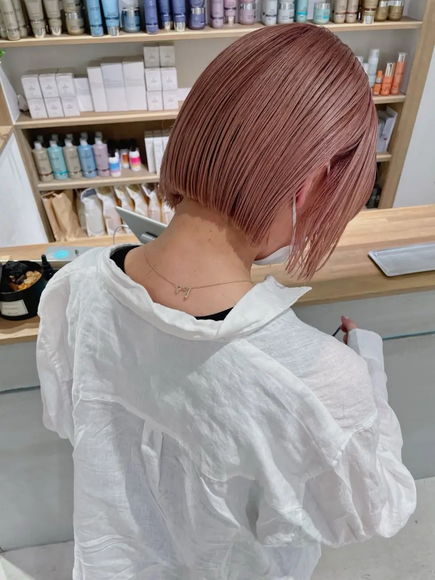 ショート ニイ/栄/ ボブカットモデル募集のヘアスタイル