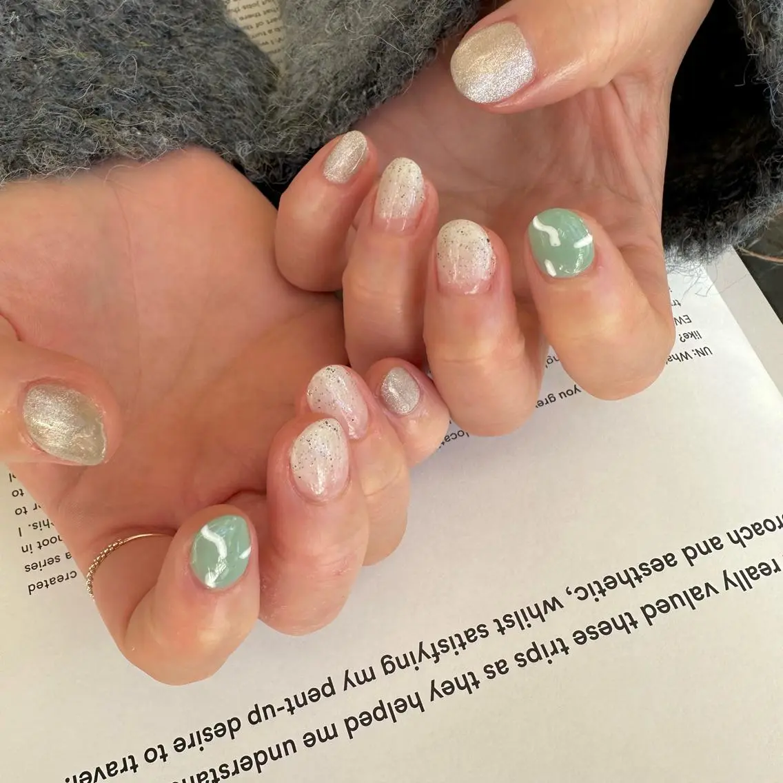 ネイル マグネットネイル ピスタチオネイル cocoro nail salonのネイルデザイン