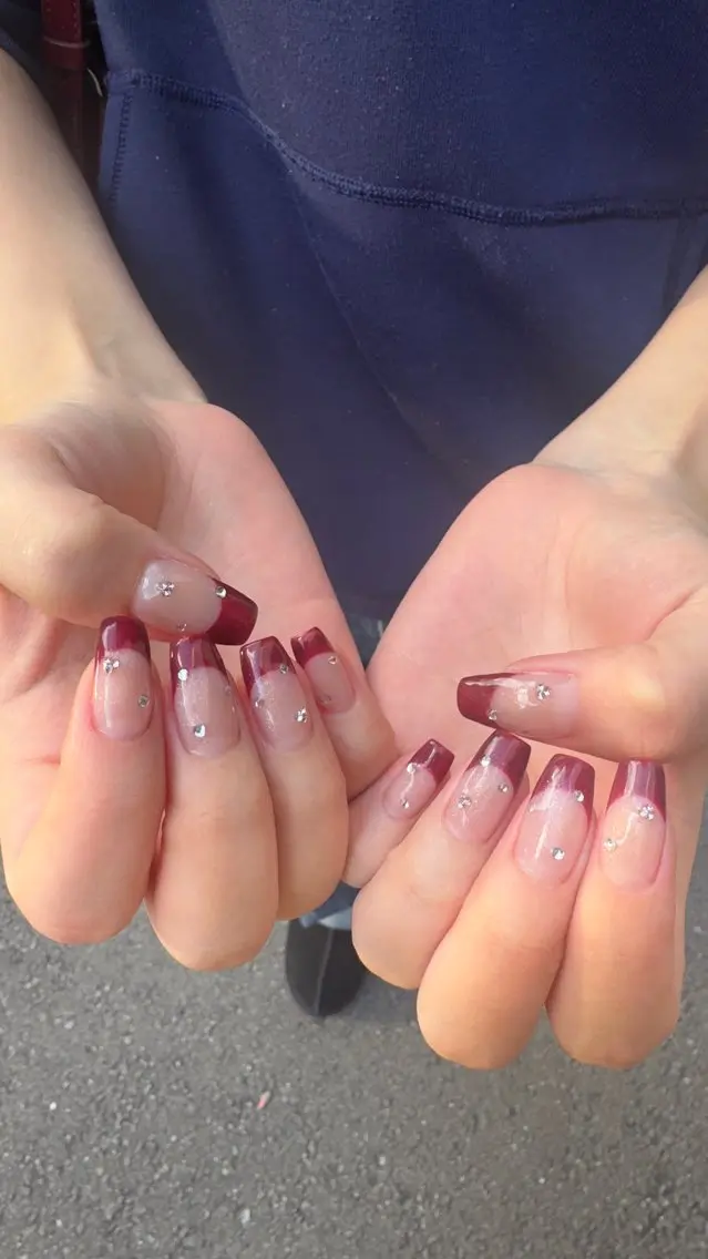 ネイル ボルドー フレンチネイル マグネットネイル ハンドネイル MH_ Nailのネイルデザイン