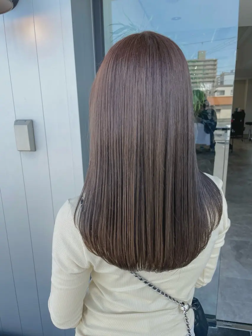 ロング カラー 谷口 優希のヘアスタイル