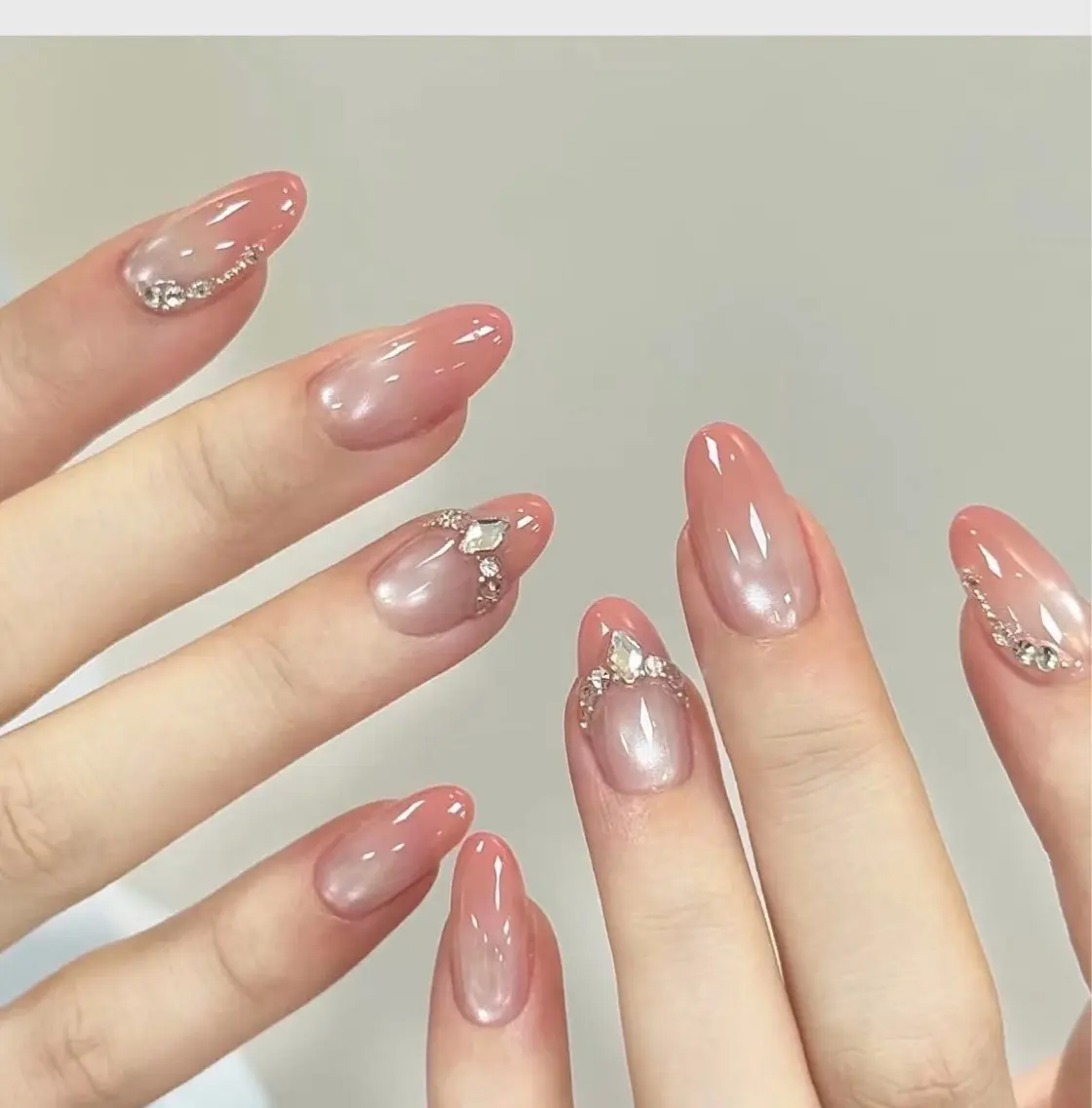 ネイル ハンドネイル H&B ヨウのネイルデザイン