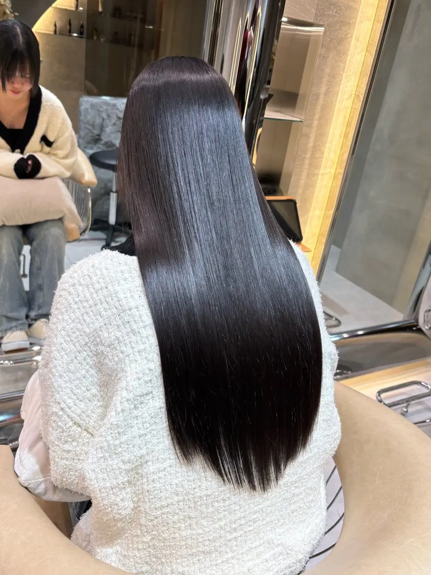 【癖毛の方必見！】 カット➕美髪縮毛矯正➕髪質改善TRの写真