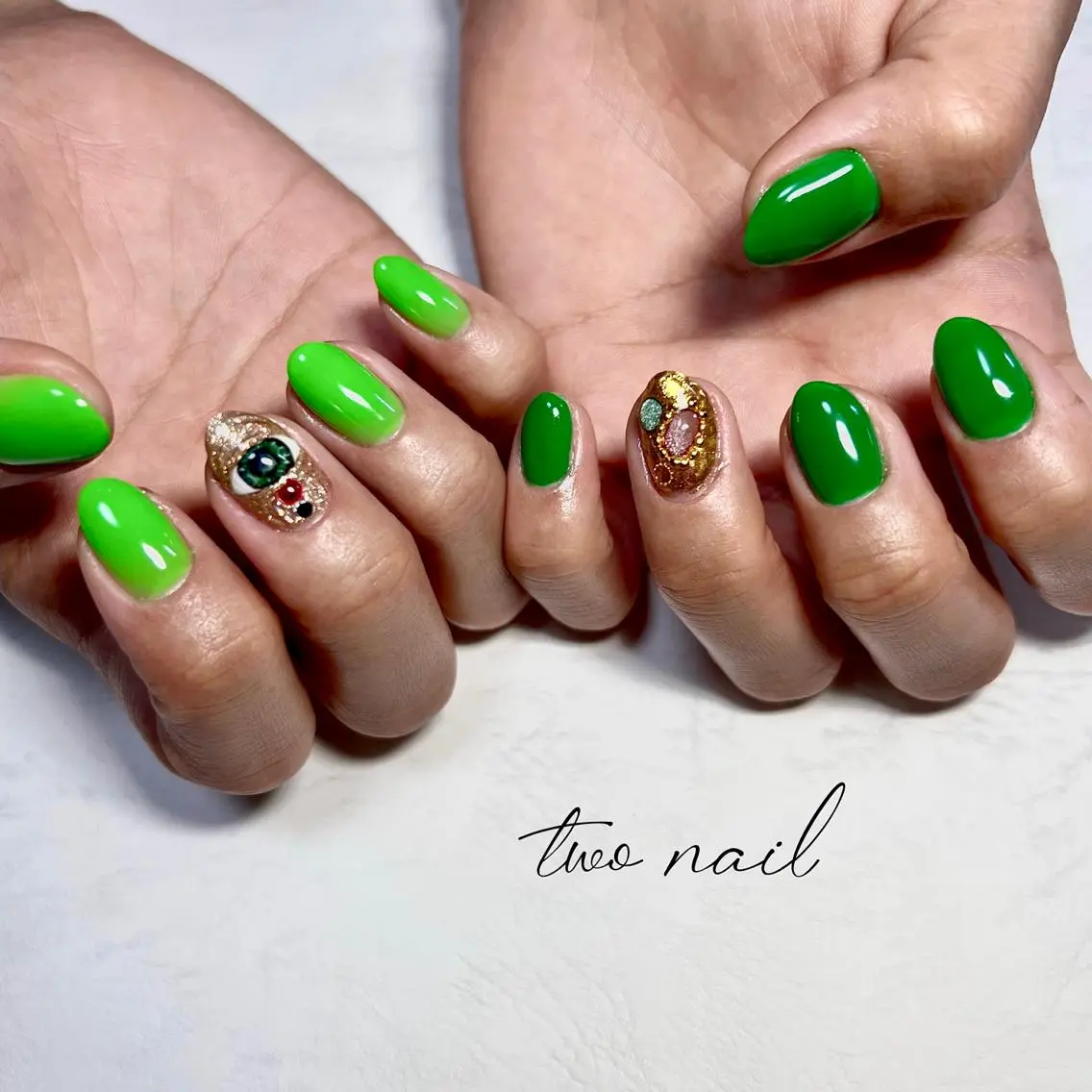ネイル アートネイル フットネイル ハート ニュアンスネイル ホワイト two nailのネイルデザイン