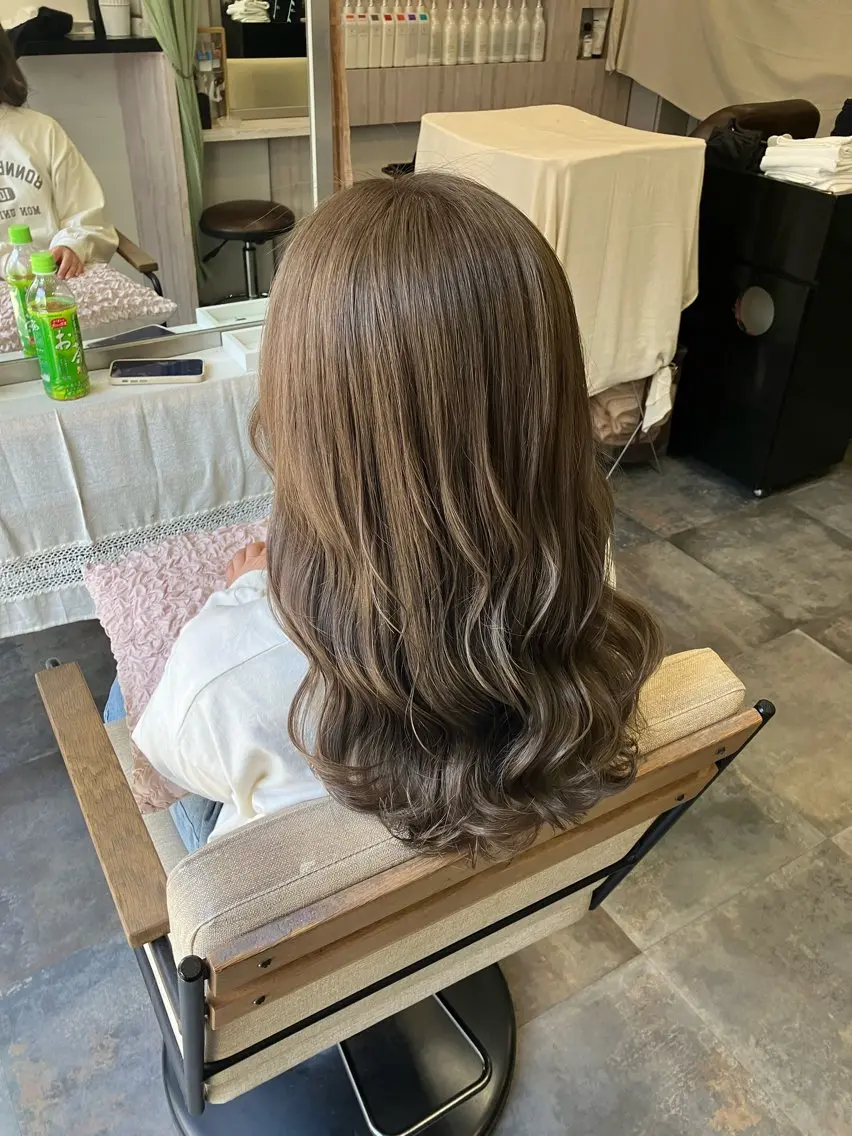 セミロング 清村 和音のヘアスタイル
