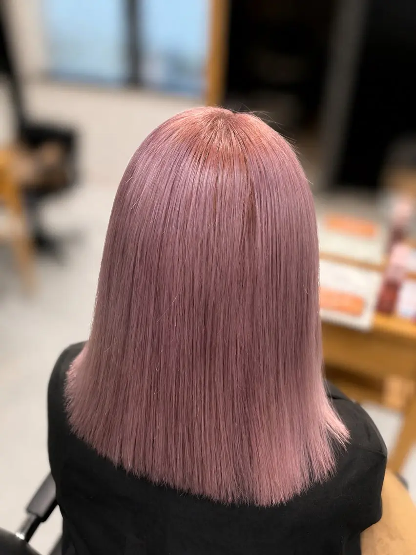 ミディアム カット ヘアカラー カラーモデル募集 🤍momoha🤍のヘアスタイル