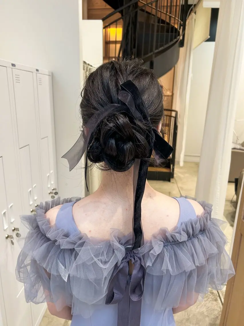 ロング カラー ヘアアレンジ ヘアセット yuka .のヘアスタイル