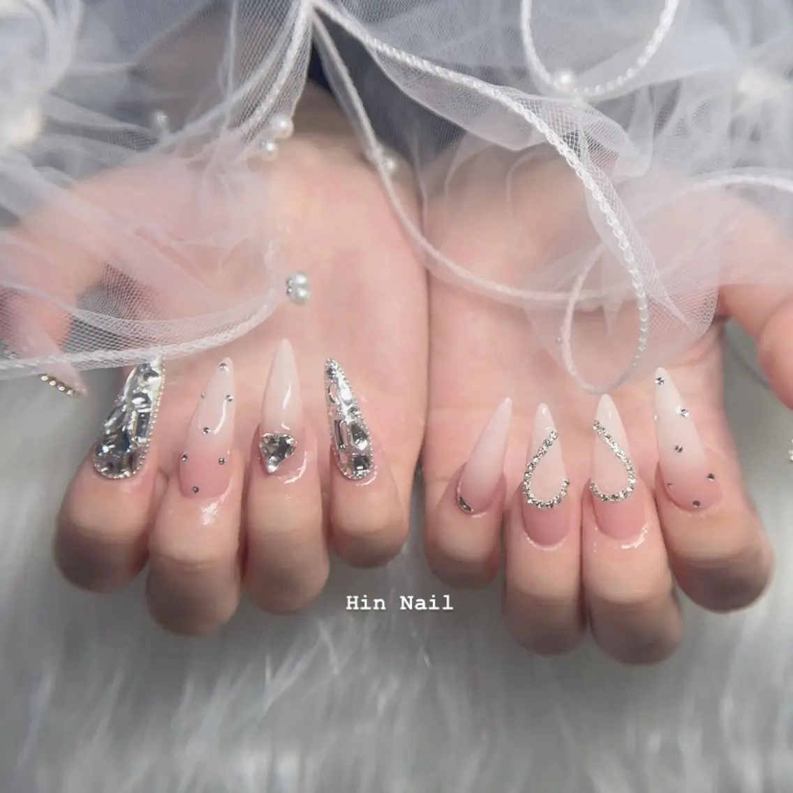ネイル ハンドネイル HIN NAILのネイルデザイン