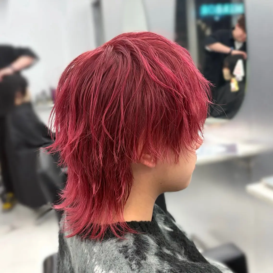 ミディアム カラー メンズ カット ヘアカラー トリートメント ʜᴀʀᴜᴋᴀ♱メンズ ウルフ/ブリーチのヘアスタイル
