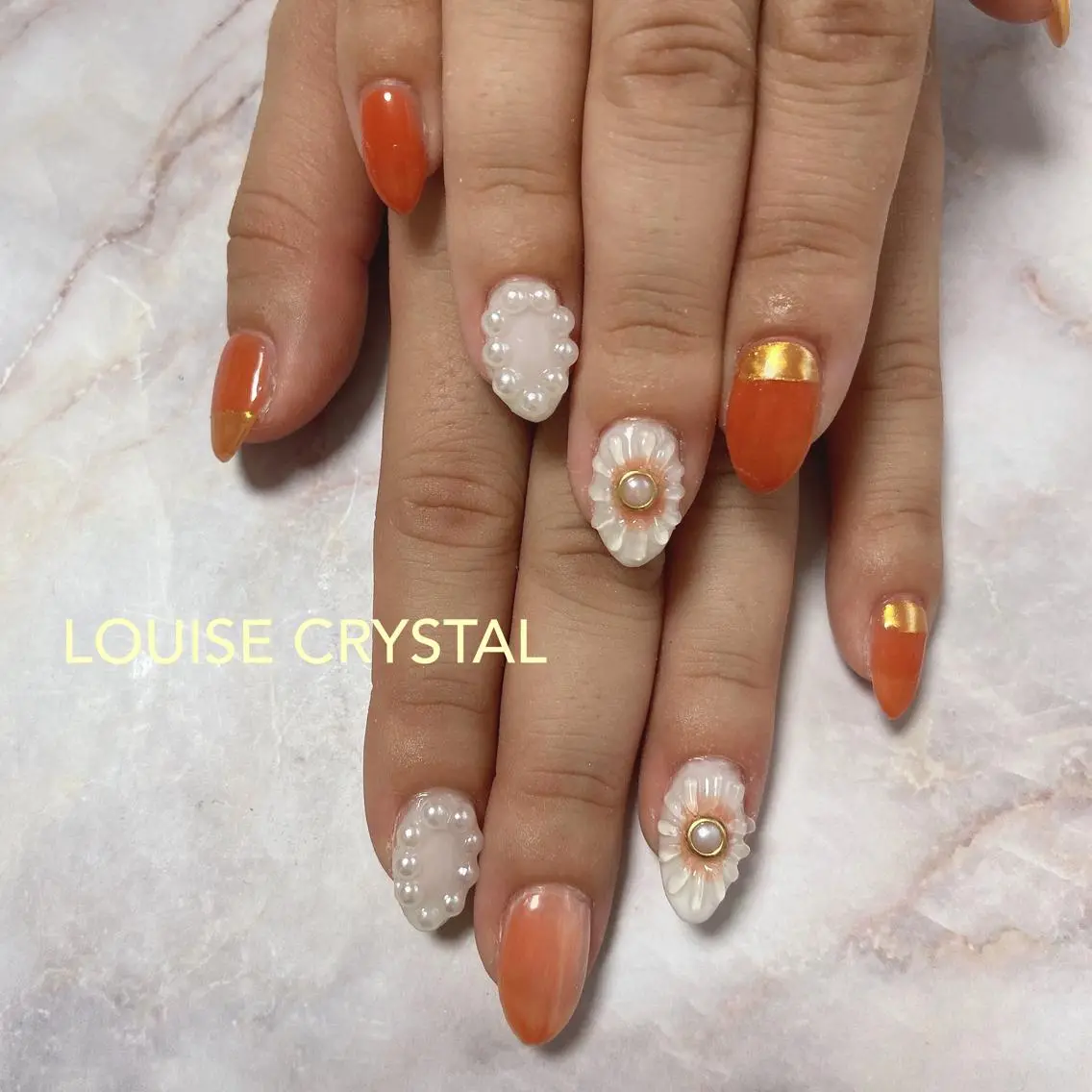 ネイル クリアネイル フラワーネイル ハンドネイル LOUISE CRYSTALのネイルデザイン