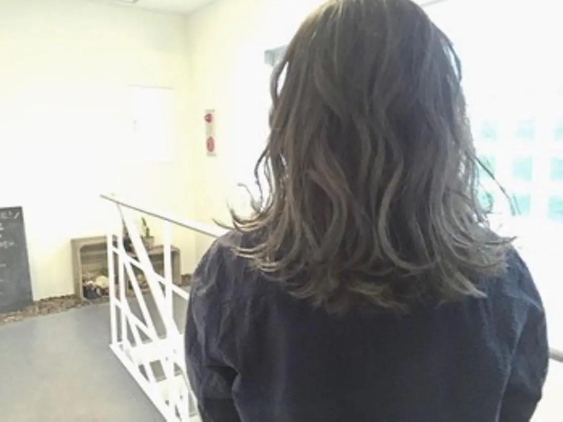 セミロング the BRIDGE hair salonのヘアスタイル
