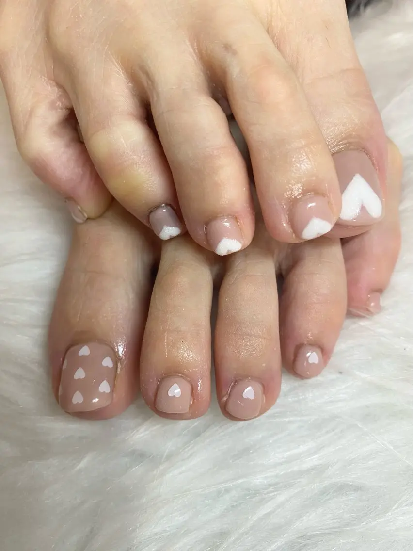 フットネイル10本アート🎨【オフあり】の写真
