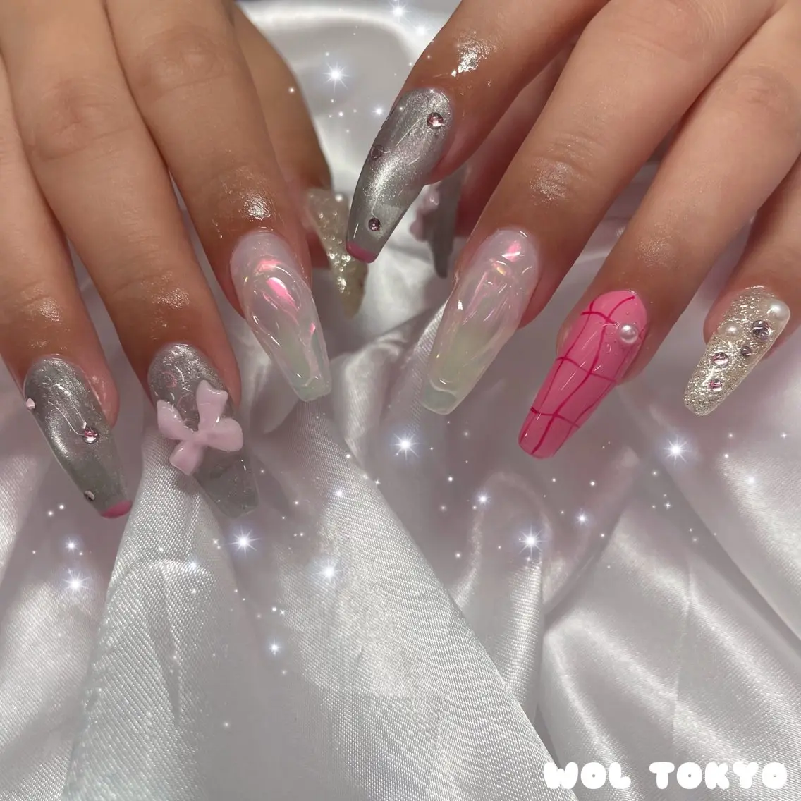 ネイル アートネイル クリアネイル ぷっくりネイル リボン ハンドネイル 💕WOLTOKYO 池袋💕maiのネイルデザイン