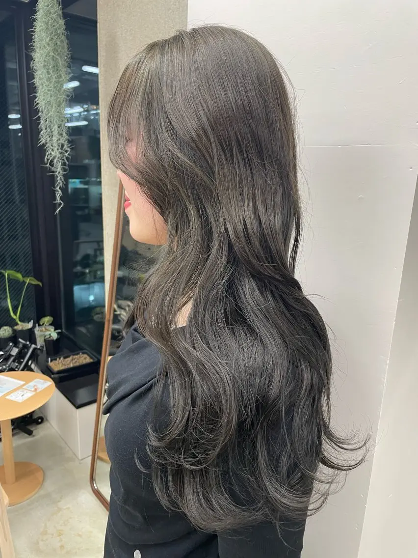 ロング ヘアカラー トリートメント SiLO/ mahiroのヘアスタイル
