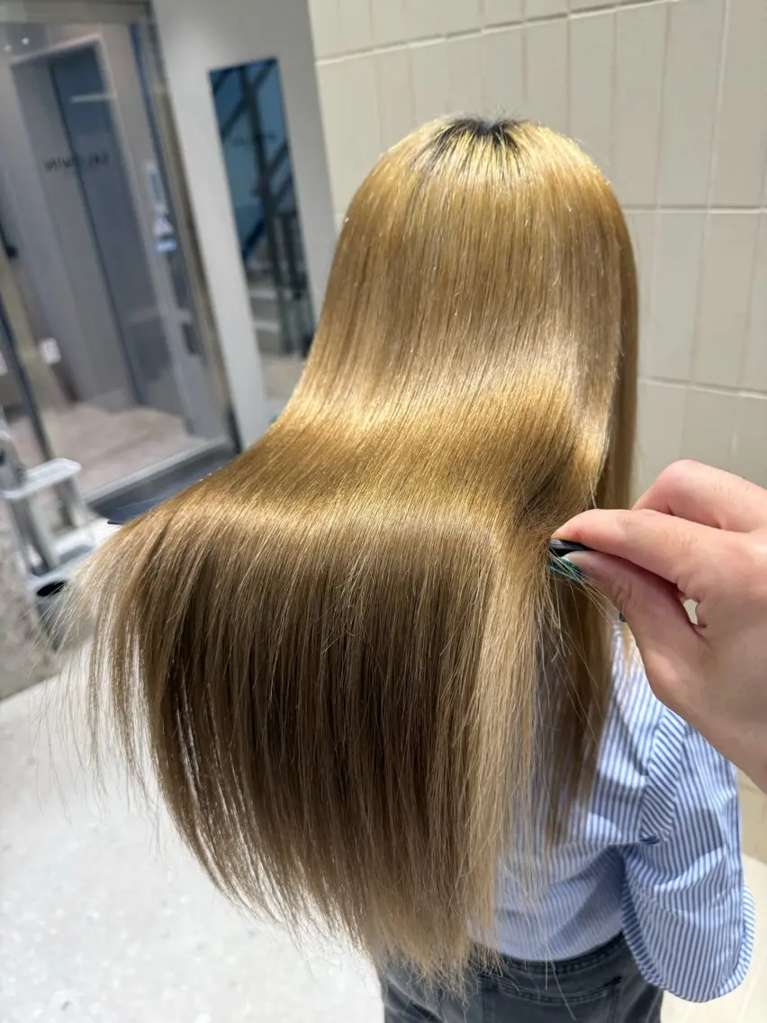 ロング パーマ ヘアアレンジ 縮毛矯正 ストレートパーマ 縮毛矯正 縮毛矯正/髪質改善/ ブリーチ毛/木元渓太のヘアスタイル