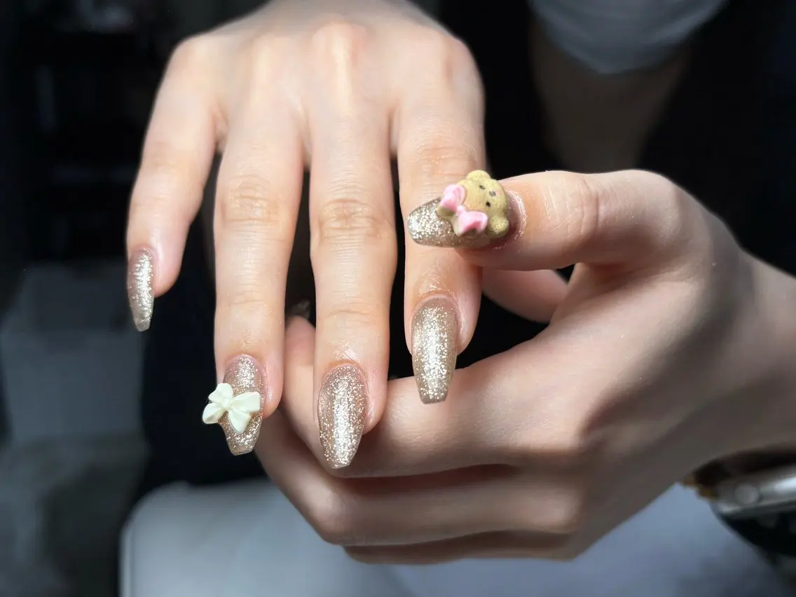 ネイル ハンドネイル Yuui 💛のネイルデザイン