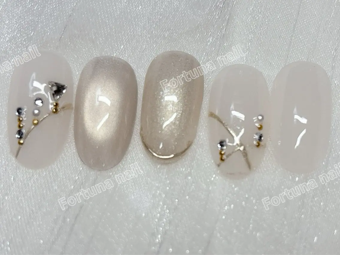 ネイル 冬ネイル クリスマス Nail •Head スパFortunaのネイルデザイン