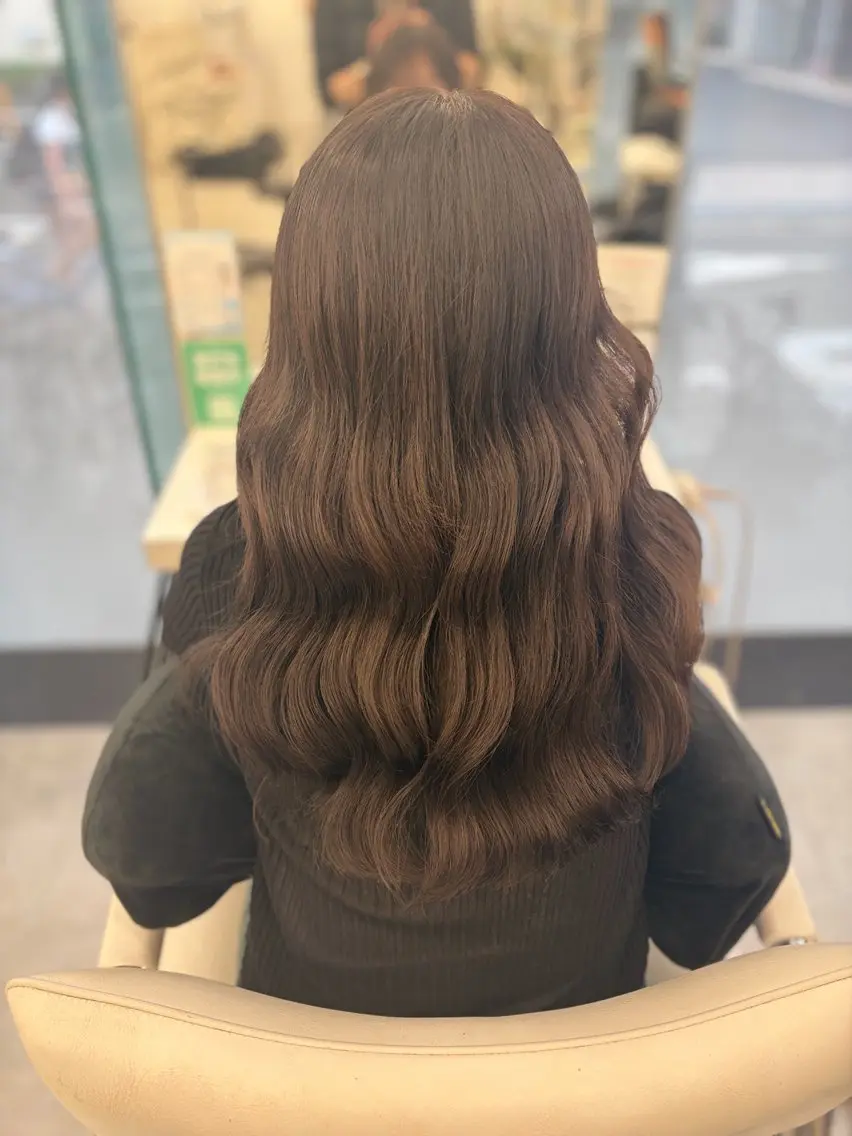 セミロング カラー 斉藤 沙也加のヘアスタイル